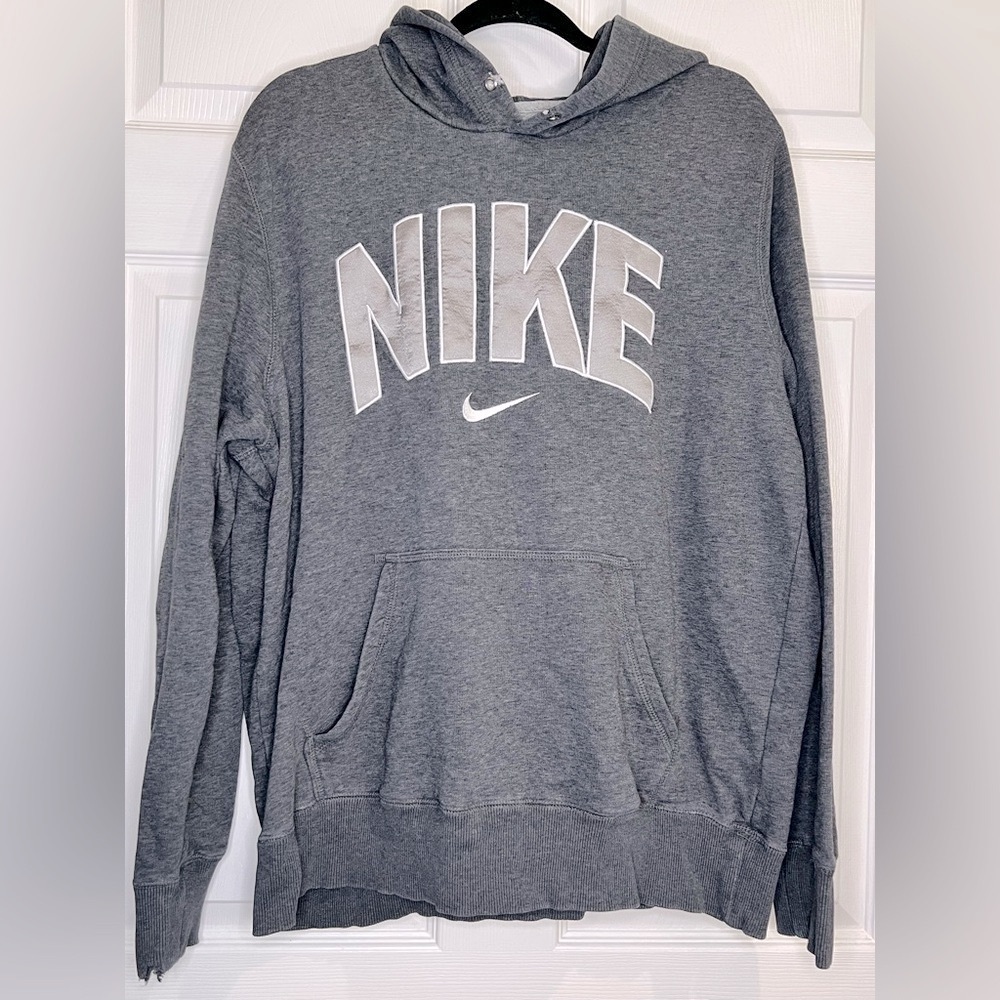 Nike Men’s gray hoodie - Size XL - DRAWSTRING MISSING